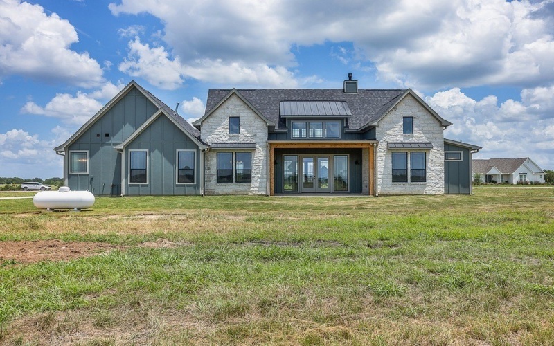 114 Country View Lane, Schulenburg, TX 78956, 4 Habitaciones Habitaciones , ,3 BañosBaños,Granja,En Venta,114 Country View Lane,152717
