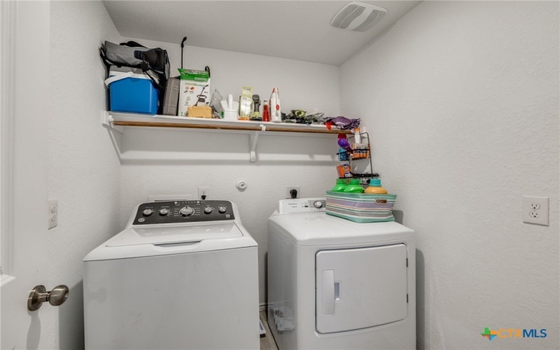 232 Alligator Creek, Seguin, TX 78155, 3 Habitaciones Habitaciones , ,2 BañosBaños,Residential,En Venta,232 Alligator Creek,587256