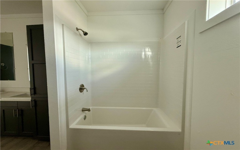 203 Villa Street, Cuero, TX 77954, 4 Bedrooms Bedrooms, ,2 BathroomsBathrooms,Residential,For Sale,203 Villa Street,587260