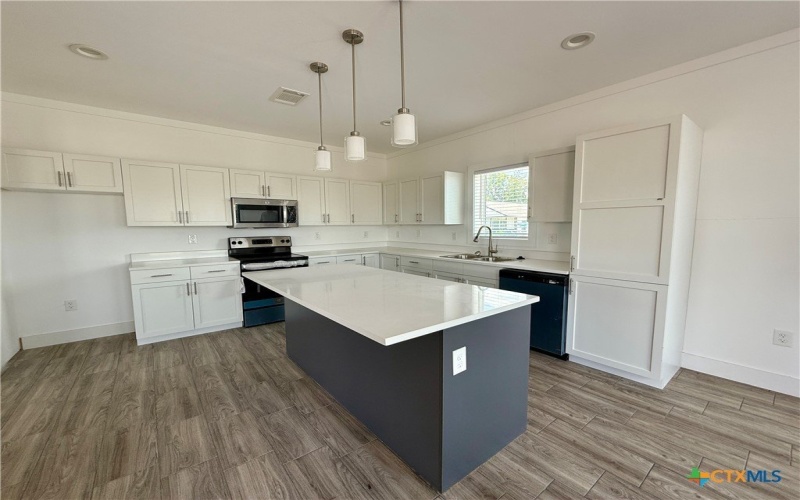 203 Villa Street, Cuero, TX 77954, 4 Bedrooms Bedrooms, ,2 BathroomsBathrooms,Residential,For Sale,203 Villa Street,587260