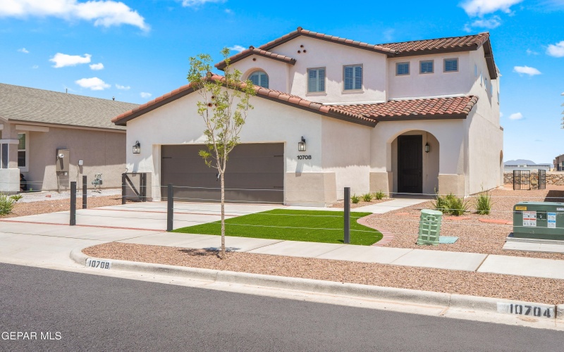 14904 Hill Ridge Court, El Paso, TX 79938, 4 Habitaciones Habitaciones , ,3 BañosBaños,Residential,En Venta,14904 Hill Ridge Court,0,926984