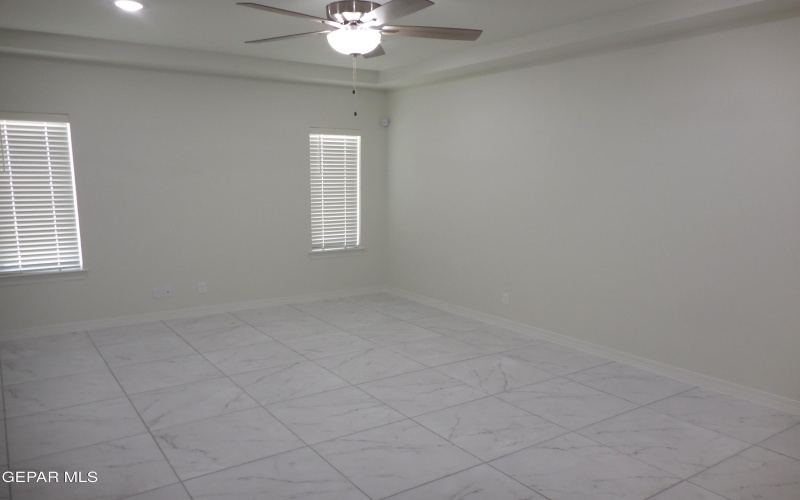 12800 Giovnni Grajeda Avenue, El Paso, TX 79928, 3 Habitaciones Habitaciones , ,1 BañoBaños,Residential,En Venta,12800 Giovnni Grajeda Avenue,926986