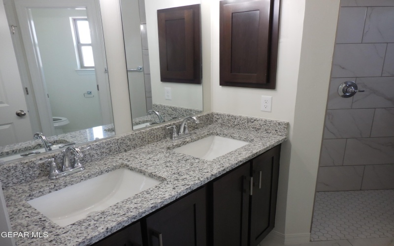 12800 Giovnni Grajeda Avenue, El Paso, TX 79928, 3 Habitaciones Habitaciones , ,1 BañoBaños,Residential,En Venta,12800 Giovnni Grajeda Avenue,926986