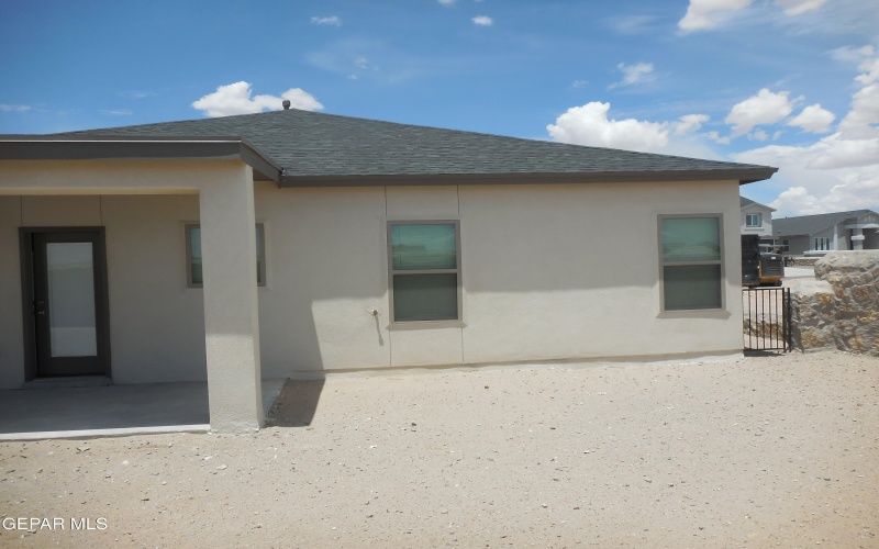 12800 Giovnni Grajeda Avenue, El Paso, TX 79928, 3 Habitaciones Habitaciones , ,1 BañoBaños,Residential,En Venta,12800 Giovnni Grajeda Avenue,926986