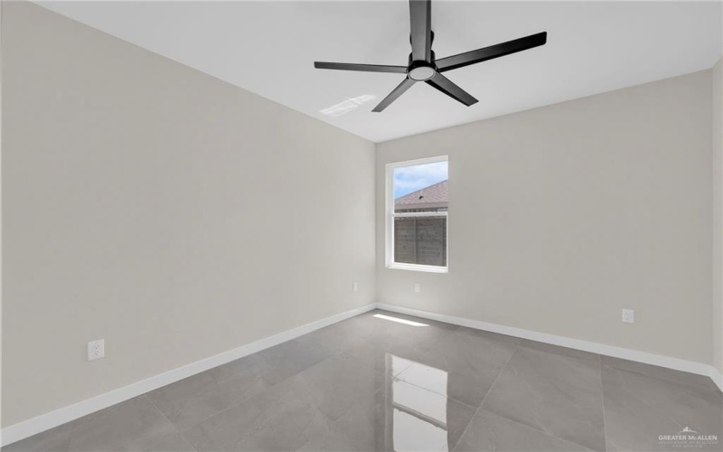 3401 E Mcgrady Street, Edinburg, TX 78542, 3 Bedrooms Bedrooms, ,2 BathroomsBathrooms,Residential,For Sale,3401 E Mcgrady Street,476441