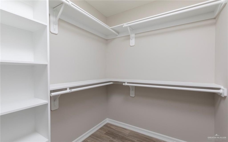 511 E Huisache Street, Weslaco, TX 78596, 3 Bedrooms Bedrooms, ,2 BathroomsBathrooms,Residential,For Sale,511 E Huisache Street,0,476486