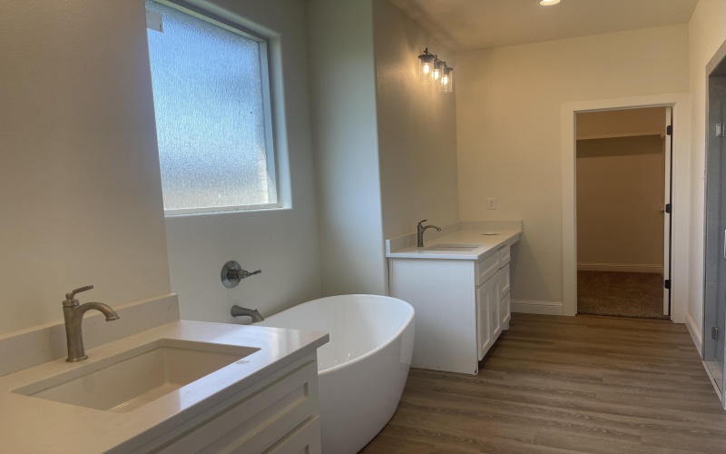 6901 13th Street, Lubbock, TX 79416, 3 Bedrooms Bedrooms, ,2 BathroomsBathrooms,Residential,For Sale,6901 13th Street,0,202558159