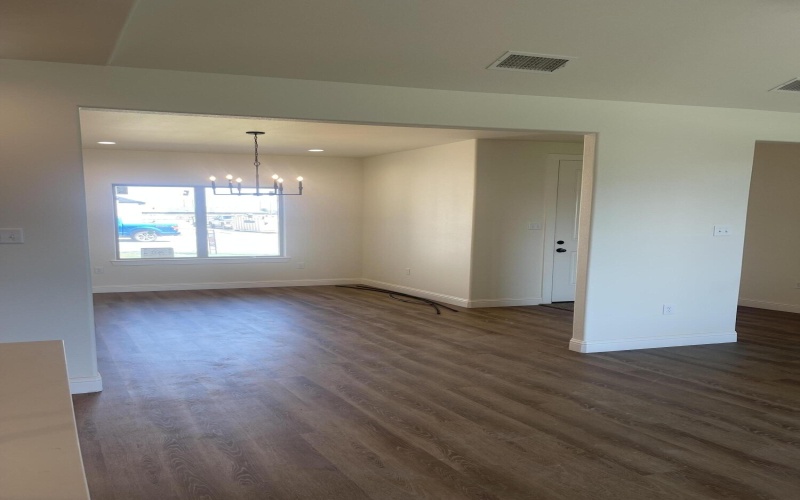 6901 13th Street, Lubbock, TX 79416, 3 Bedrooms Bedrooms, ,2 BathroomsBathrooms,Residential,For Sale,6901 13th Street,0,202558159