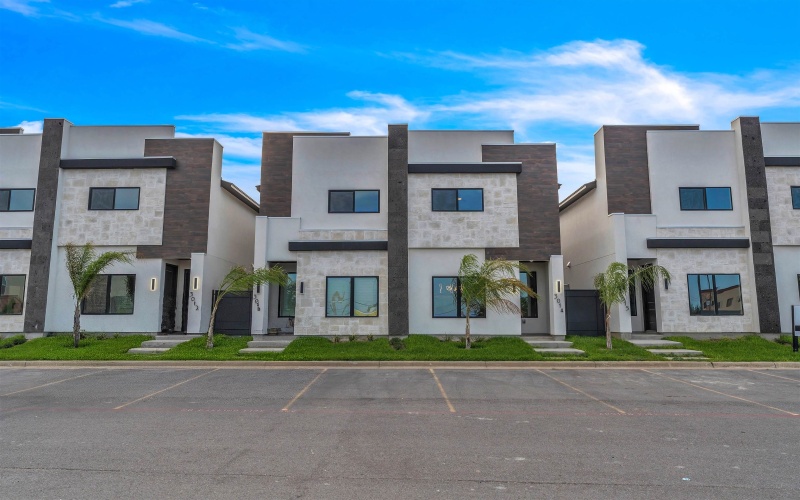 8218 Casa Verde Rd, Laredo, TX 78045, 3 Habitaciones Habitaciones , ,2 BañosBaños,Residential,En Venta,8218 Casa Verde Rd,20253193