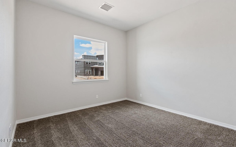165 White Oaks Trail, Sunland Park, NM 88063, 5 Habitaciones Habitaciones , ,3 BañosBaños,Residential,En Venta,165 White Oaks Trail,905396