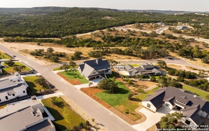 24102 Shelton Spg, San Antonio, TX 78255-4453, 4 Habitaciones Habitaciones , ,5 BañosBaños,Residential,En Venta,24102 Shelton Spg,1886392