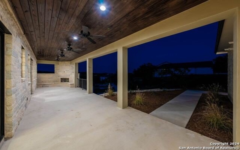 24102 Shelton Spg, San Antonio, TX 78255-4453, 4 Habitaciones Habitaciones , ,5 BañosBaños,Residential,En Venta,24102 Shelton Spg,1886392