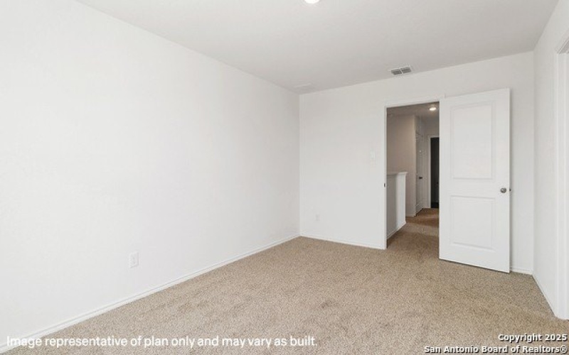 10015 De Allende Path, San Antonio, TX 78221, 5 Habitaciones Habitaciones , ,2 BañosBaños,Residential,En Venta,10015 De Allende Path,1886431