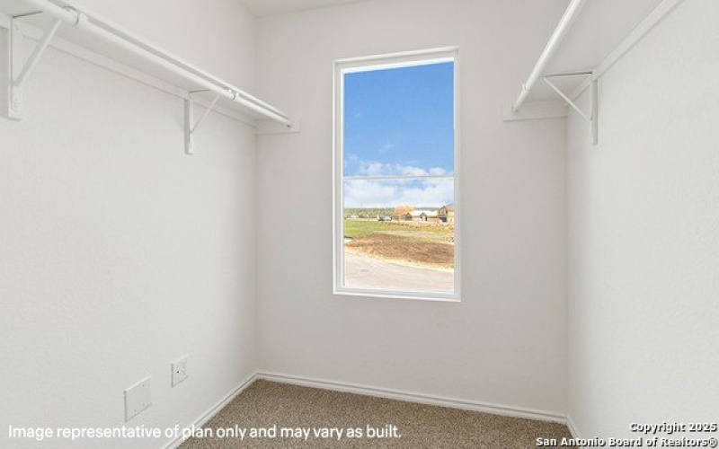 10015 De Allende Path, San Antonio, TX 78221, 5 Habitaciones Habitaciones , ,2 BañosBaños,Residential,En Venta,10015 De Allende Path,1886431