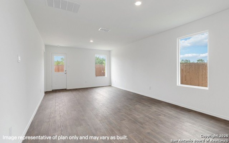 10027 De Allende Path, San Antonio, TX 78221, 3 Habitaciones Habitaciones , ,2 BañosBaños,Residential,En Venta,10027 De Allende Path,1886492