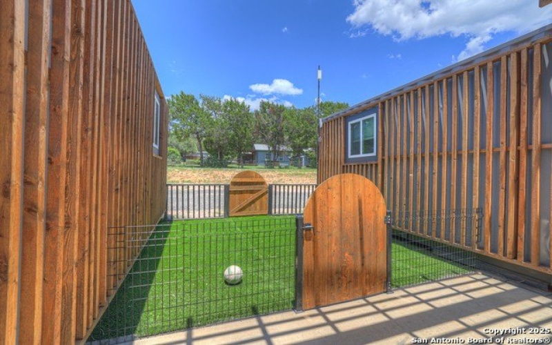 14147 Fm 306, Canyon Lake, TX 78133, ,Commercial Sale,En Venta,14147 Fm 306,1886509