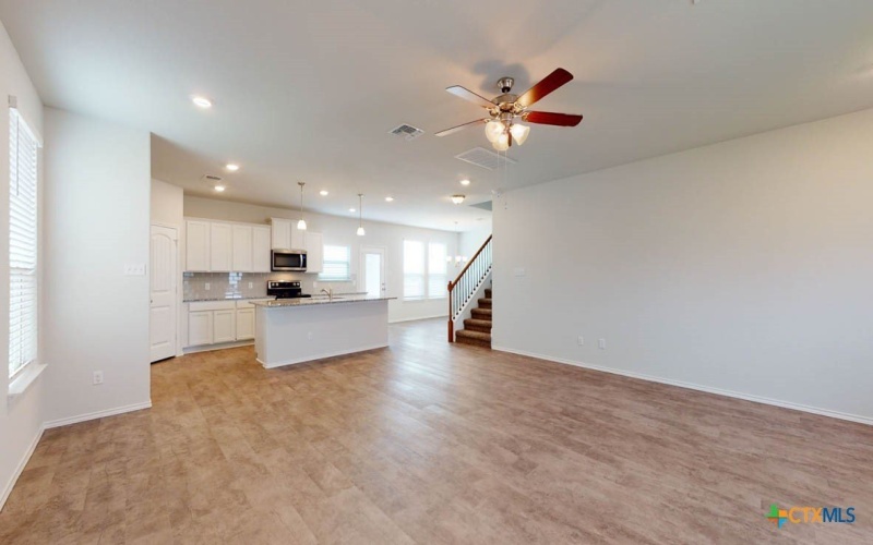 1712 Paint Horse Trail, Harker Heights, TX 76548, 4 Bedrooms Bedrooms, ,2 BathroomsBathrooms,Residential,For Sale,1712 Paint Horse Trail,0,574161