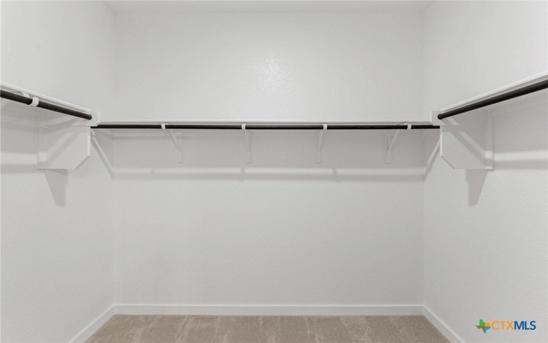 108 Green Berets Bend, Jarrell, TX 76537, 5 Habitaciones Habitaciones , ,3 BañosBaños,Residential,En Venta,108 Green Berets Bend,0,587345