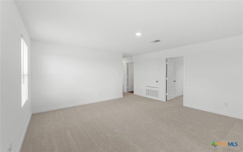 108 Green Berets Bend, Jarrell, TX 76537, 5 Habitaciones Habitaciones , ,3 BañosBaños,Residential,En Venta,108 Green Berets Bend,0,587345