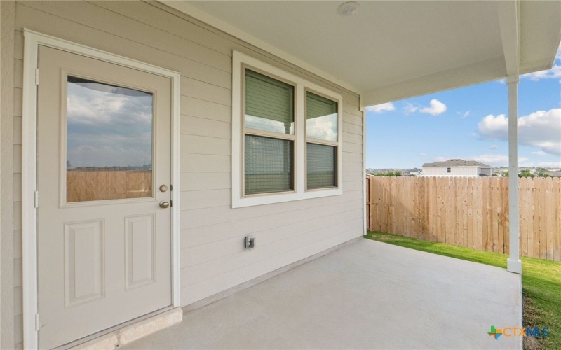 108 Green Berets Bend, Jarrell, TX 76537, 5 Habitaciones Habitaciones , ,3 BañosBaños,Residential,En Venta,108 Green Berets Bend,0,587345