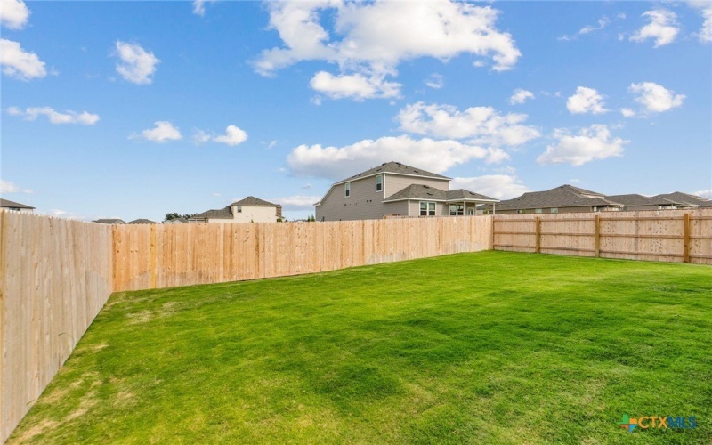 108 Green Berets Bend, Jarrell, TX 76537, 5 Habitaciones Habitaciones , ,3 BañosBaños,Residential,En Venta,108 Green Berets Bend,0,587345