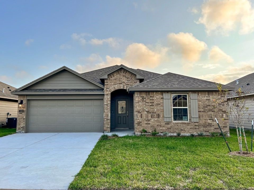 1233 Carnaby Street, Corpus Christi, TX 78415, 4 Bedrooms Bedrooms, ,2 BathroomsBathrooms,Residential,For Sale,1233 Carnaby Street,462418