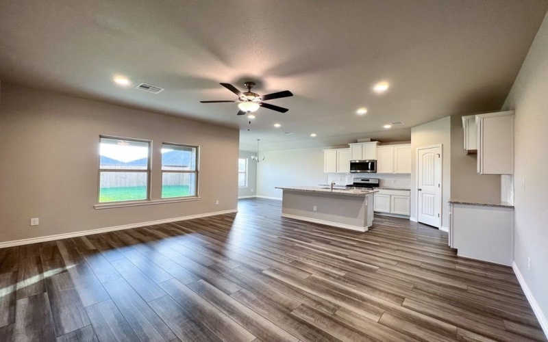 1233 Carnaby Street, Corpus Christi, TX 78415, 4 Bedrooms Bedrooms, ,2 BathroomsBathrooms,Residential,For Sale,1233 Carnaby Street,462418
