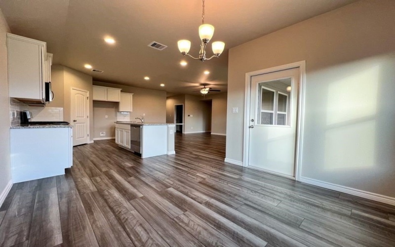 1233 Carnaby Street, Corpus Christi, TX 78415, 4 Bedrooms Bedrooms, ,2 BathroomsBathrooms,Residential,For Sale,1233 Carnaby Street,462418