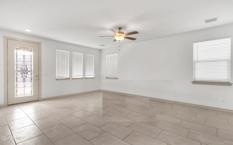 3721 Hill Top Place, El Paso, TX 79938, 4 Habitaciones Habitaciones , ,2 BañosBaños,Residential,En Venta,3721 Hill Top Place,0,926997