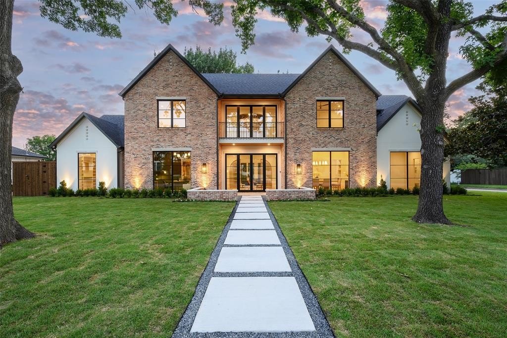 10431 Heather Lane, Dallas, TX 75229, 5 Bedrooms Bedrooms, ,6 BathroomsBathrooms,Residential,For Sale,10431 Heather Lane,0,20875491
