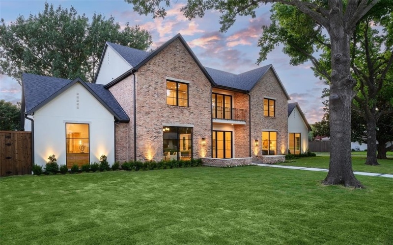 10431 Heather Lane, Dallas, TX 75229, 5 Bedrooms Bedrooms, ,6 BathroomsBathrooms,Residential,For Sale,10431 Heather Lane,0,20875491
