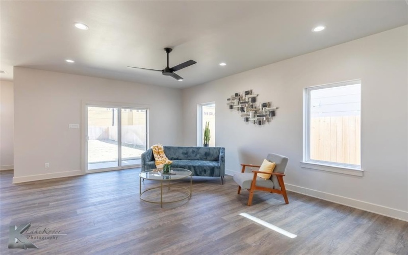 225 Pecan Street, Abilene, TX 79602, 4 Bedrooms Bedrooms, ,2 BathroomsBathrooms,Residential,For Sale,225 Pecan Street,20936872