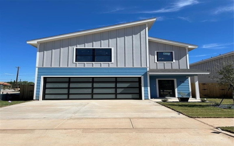 227 Pecan Street, Abilene, TX 79602, 4 Bedrooms Bedrooms, ,2 BathroomsBathrooms,Residential,For Sale,227 Pecan Street,20939989