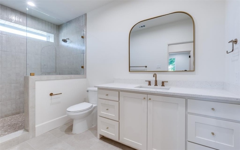 6242 Llano Avenue, Dallas, TX 75214, 4 Habitaciones Habitaciones , ,5 BañosBaños,Residential,En Venta,6242 Llano Avenue,20951725
