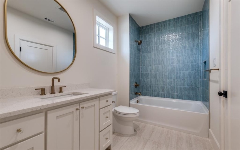 6242 Llano Avenue, Dallas, TX 75214, 4 Habitaciones Habitaciones , ,5 BañosBaños,Residential,En Venta,6242 Llano Avenue,20951725