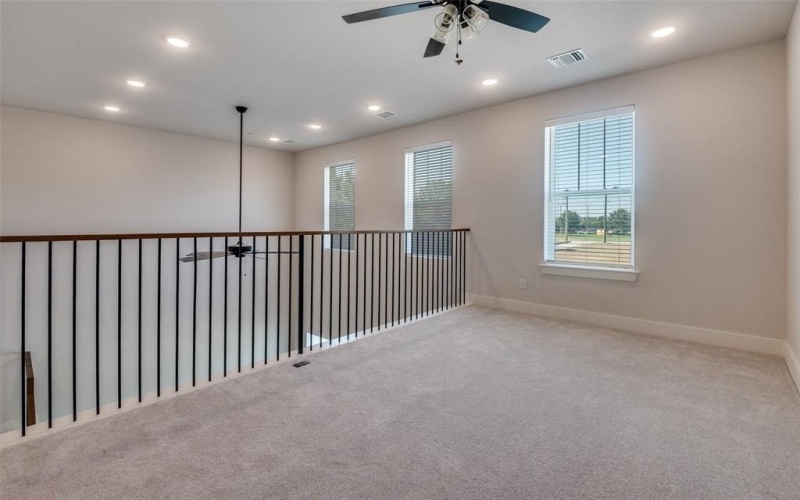 8028 Thomas Crossing, North Richland Hills, TX 76180, 3 Bedrooms Bedrooms, ,2 BathroomsBathrooms,Residential,For Sale,8028 Thomas Crossing,0,20956363
