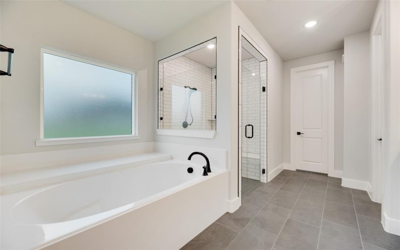 1210 Julian Drive, Van Alstyne, TX 75495, 3 Bedrooms Bedrooms, ,3 BathroomsBathrooms,Residential,For Sale,1210 Julian Drive,20959925
