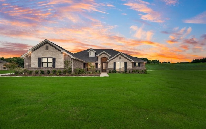 1210 Julian Drive, Van Alstyne, TX 75495, 3 Bedrooms Bedrooms, ,3 BathroomsBathrooms,Residential,For Sale,1210 Julian Drive,20959925