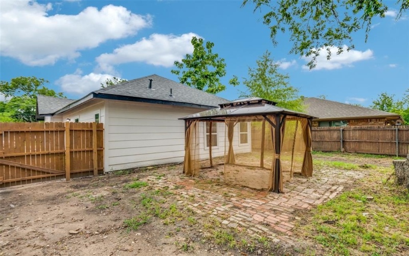 708 E Brin Street, Terrell, TX 75160, 3 Bedrooms Bedrooms, ,2 BathroomsBathrooms,Residential,For Sale,708 E Brin Street,20988751