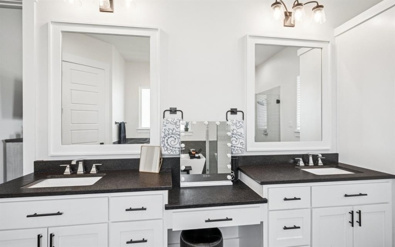 5008 Alford Way, Weatherford, TX 76088, 4 Bedrooms Bedrooms, ,3 BathroomsBathrooms,Residential,For Sale,5008 Alford Way,20999607