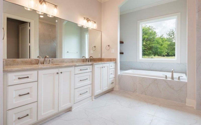 108 Winding Oaks Drive, Bullard, TX 75757, 3 Bedrooms Bedrooms, ,3 BathroomsBathrooms,Residential,For Sale,108 Winding Oaks Drive,0,21002896
