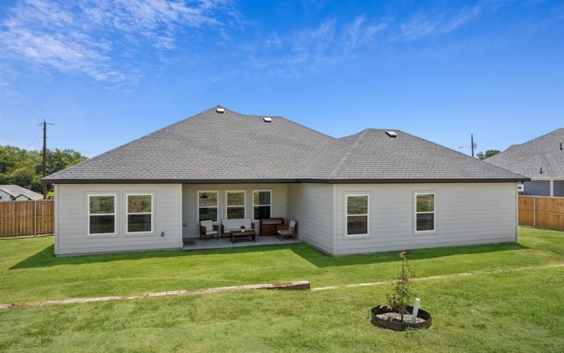 7411 Linda Lane, Dallas, TX 75241, 4 Bedrooms Bedrooms, ,2 BathroomsBathrooms,Residential,For Sale,7411 Linda Lane,0,21003316