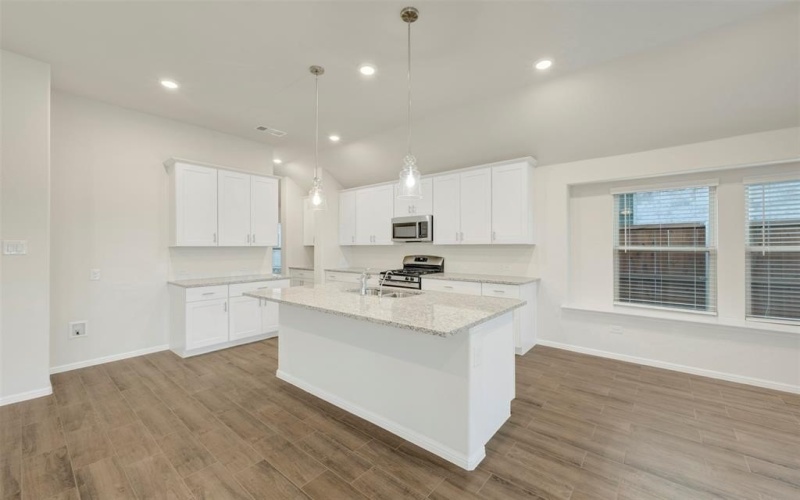 118 Hudson Lane, Justin, TX 76247, 4 Bedrooms Bedrooms, ,3 BathroomsBathrooms,Residential,For Sale,118 Hudson Lane,0,21003345