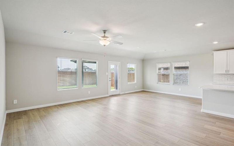 1861 Gallop Road, Seagoville, TX 75159, 4 Habitaciones Habitaciones , ,3 BañosBaños,Residential,En Venta,1861 Gallop Road,0,21005760