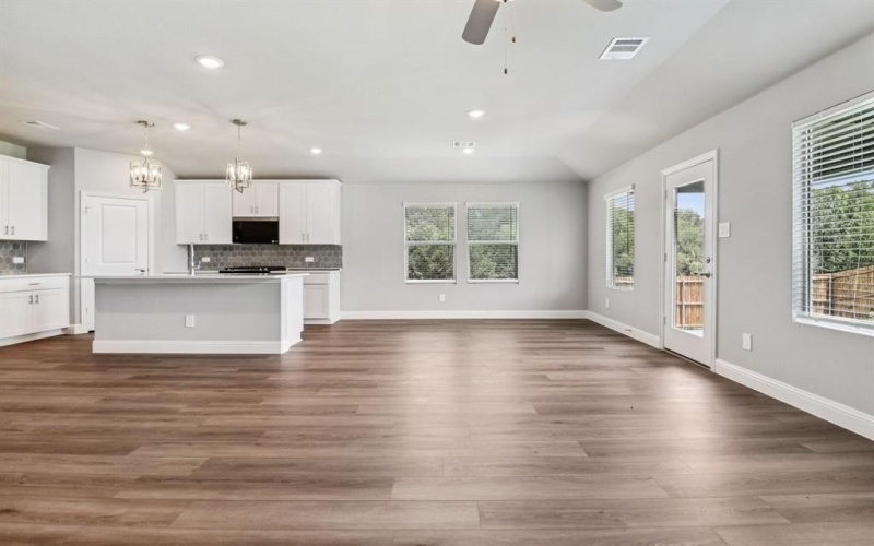 612 River Ridge Drive, Princeton, TX 75071, 4 Habitaciones Habitaciones , ,3 BañosBaños,Residential,En Venta,612 River Ridge Drive,0,21005788