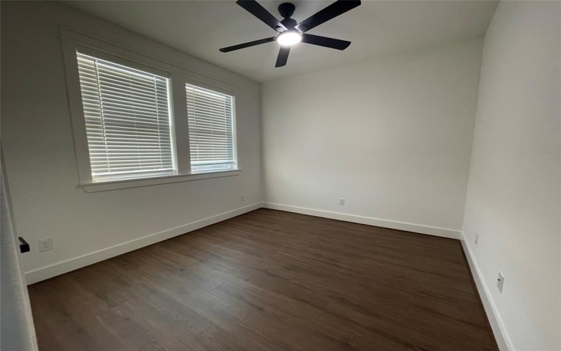2725 1st Avenue, Dallas, TX 75210, 3 Habitaciones Habitaciones , ,2 BañosBaños,Residential,En Venta,2725 1st Avenue,0,21008136