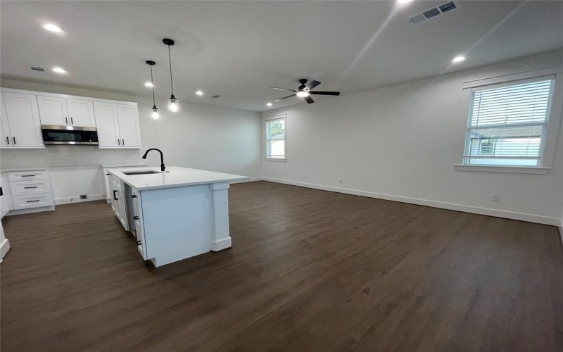 2725 1st Avenue, Dallas, TX 75210, 3 Habitaciones Habitaciones , ,2 BañosBaños,Residential,En Venta,2725 1st Avenue,0,21008136