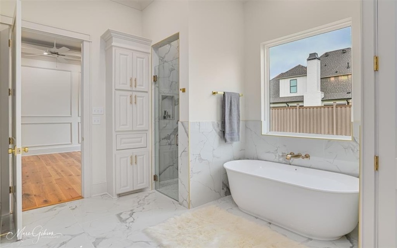 305 Nightfall Court, Bossier City, LA 71111, 4 Bedrooms Bedrooms, ,3 BathroomsBathrooms,Residential,For Sale,305 Nightfall Court,0,21008314