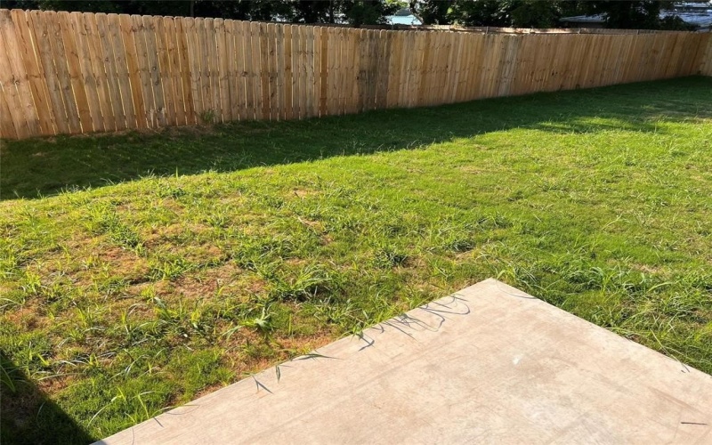 716 E 5th Street, Bonham, TX 75418, 4 Bedrooms Bedrooms, ,2 BathroomsBathrooms,Residential,For Sale,716 E 5th Street,0,21009134