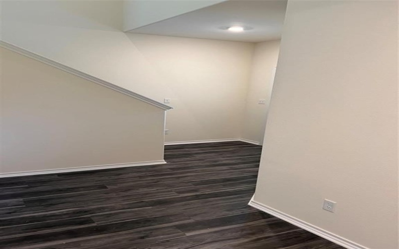 716 E 5th Street, Bonham, TX 75418, 4 Bedrooms Bedrooms, ,2 BathroomsBathrooms,Residential,For Sale,716 E 5th Street,0,21009134